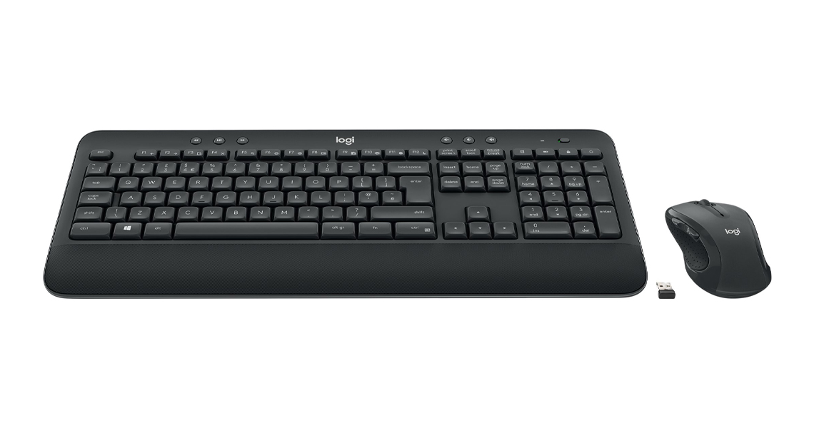 Die Tastatur mit der Handballenauflage LOGITECH MK545 Advanced Wireless Desktop DE Layout QWERTZ